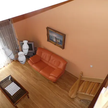 Appartamento Large 2 Bedrooms Plus Living *